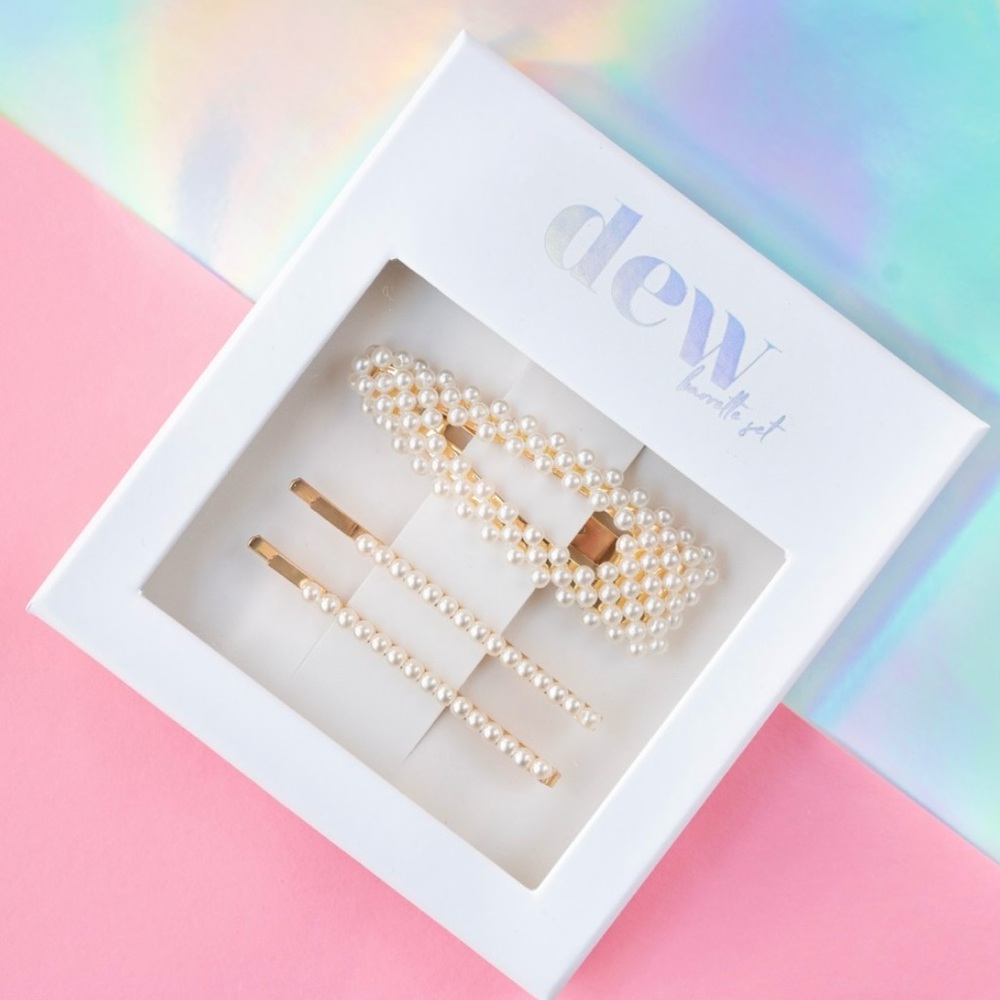 NIB Dew Edit Kaitlyn Bristowe Pearl Hair Clip Set
